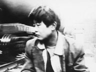 铁路沿线 (Along the Railway), 2000