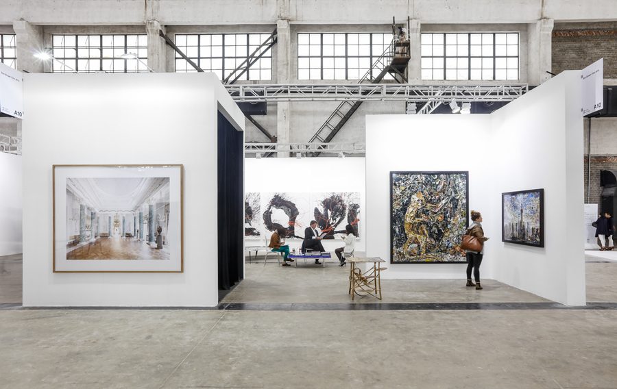 Экспозиция галереи Ben Brown Fine Arts, 2016